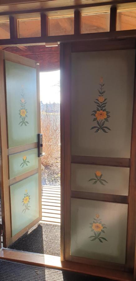 Woodstock B & B Studios Bålsta Екстериор снимка