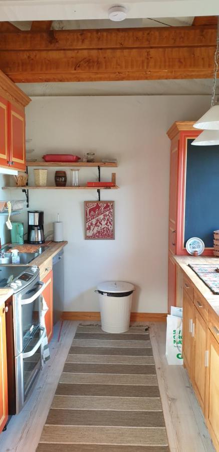 Woodstock B & B Studios Bålsta Екстериор снимка