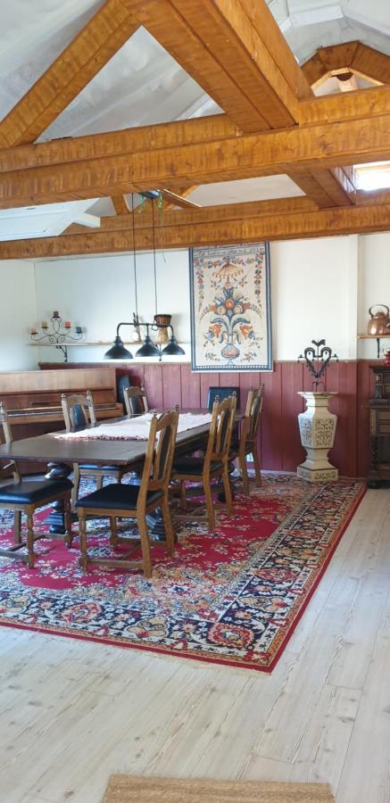 Woodstock B & B Studios Bålsta Екстериор снимка