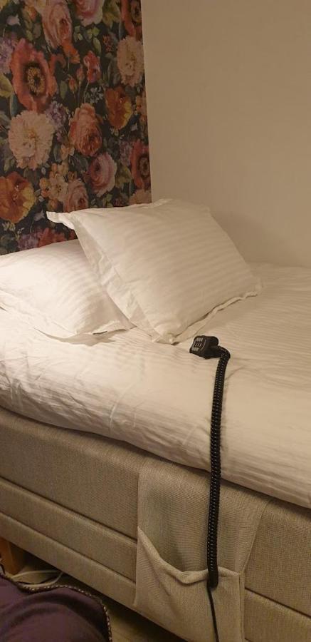 Woodstock B & B Studios Bålsta Екстериор снимка