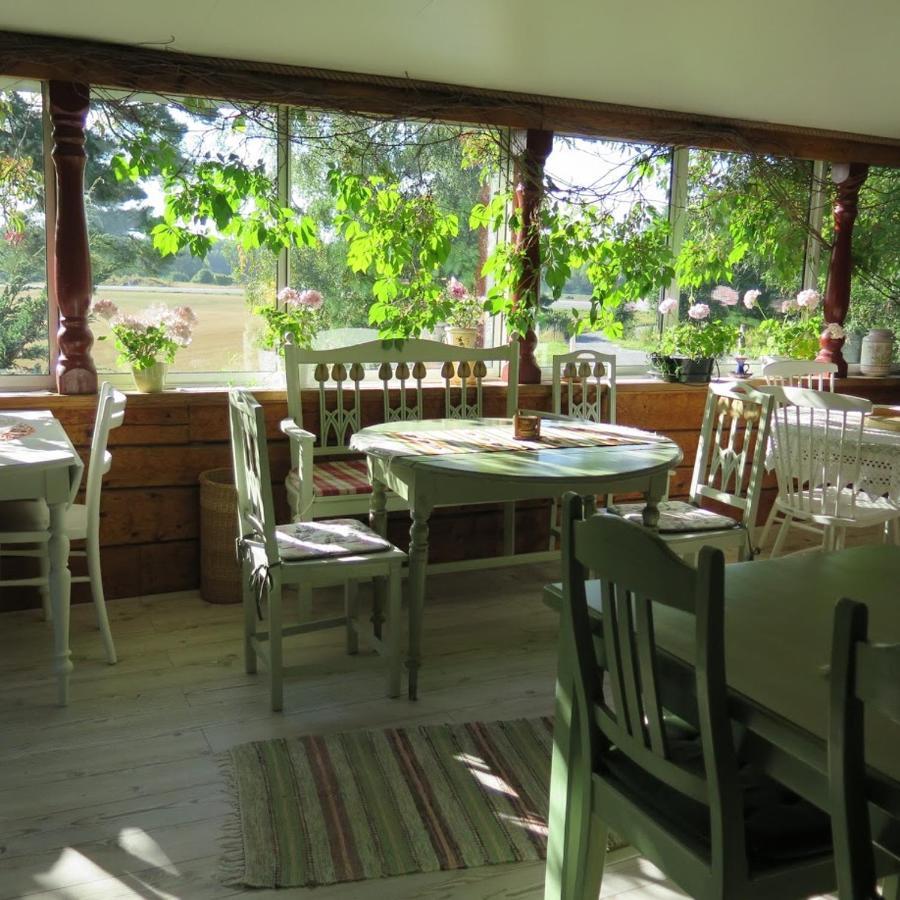 Woodstock B & B Studios Bålsta Екстериор снимка