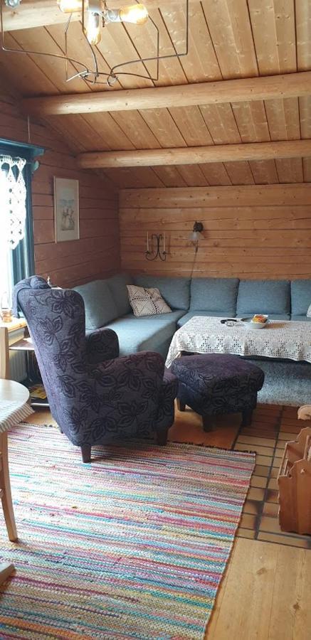 Woodstock B & B Studios Bålsta Екстериор снимка
