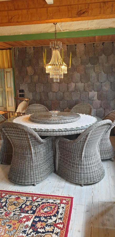 Woodstock B & B Studios Bålsta Екстериор снимка